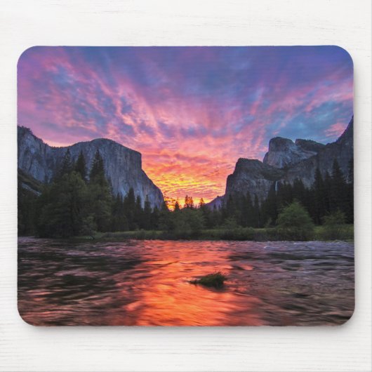 Vibrierendes Tal des Himmel-| Yosemite Mousepad (Vorne)