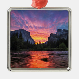 Vibrierendes Tal des Himmel-  Yosemite Ornament Aus Metall
