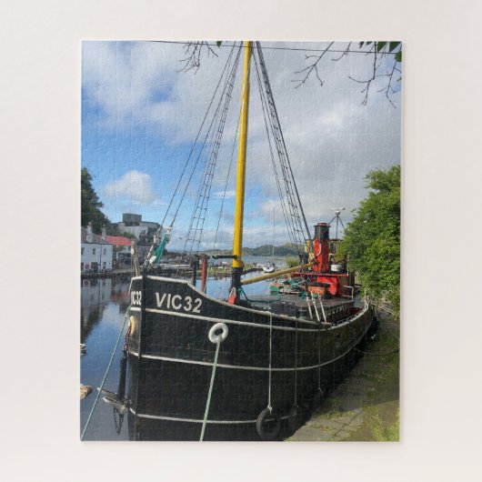 Vic32 Puffer Boat in Crinan Canal Basin, Schottlan Puzzle (Vertikal)