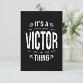 Victor Personalisiert Name Birthday Gift RSVP Karte (Stehend Vorderseite)