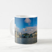 Victoria Harbour & Hong Kong Skyline Kaffeetasse (Vorderseite Links)