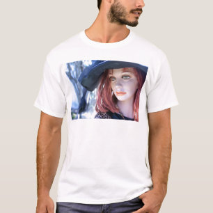Victoria T-Shirt