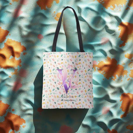 Victoria Vivid Blossom - Boho Floral Monogram V Tasche
