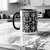 Victorian Black and White Damask Pattern Tasse