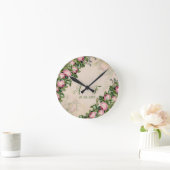 Victorian Bush Garden Green with Pink Roses Runde Wanduhr (Zuhause)