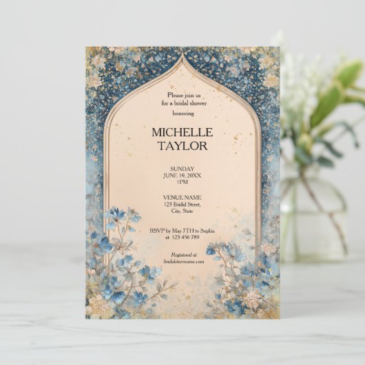 Victorian Enchanted Garden Elegant Floral Bridal Einladung (Stehend Vorderseite)