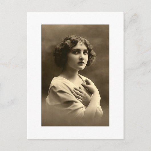 Victorian woman arms crossed postkarte (Vorderseite)