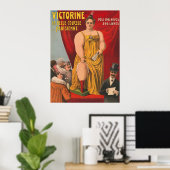 Victorine, die schöne große Pariser Frau Poster (Heimbüro)