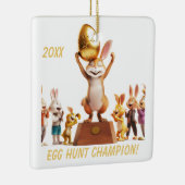 Victorious Bunny Egg Hunt Champion Keramikornament (Rechts)