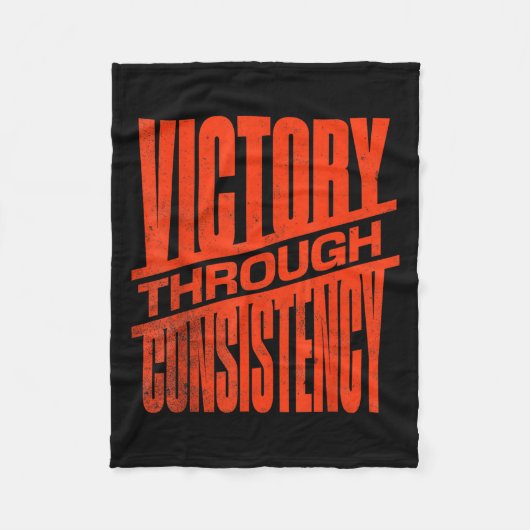 Victory Through Consistency Motivational Insration Fleecedecke (Vorderseite)