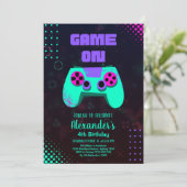 Video Game Birthday Party Neonspiel auf Level Up Einladung (Stehend Vorderseite)