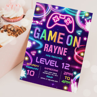 Video Game Birthday Party Neonspiel auf Level Up Einladung