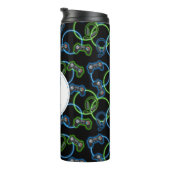 Video Game Neon Blue & Green Muster Monogram Thermosbecher (Nach rechts gedreht)
