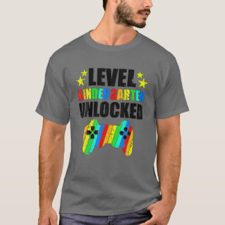 Video-Gamer auf Kindergartenebene wieder zurück zu T-Shirt