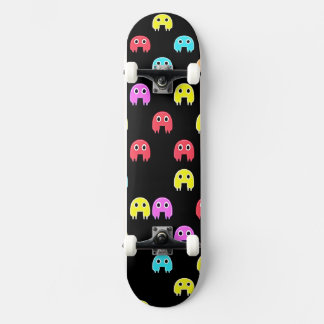 Video Games Skateboard von Claire Firley