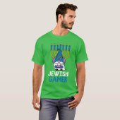 Videospiel-Controller Chanukka-Zwerge Kerzen Jüdis T-Shirt (Vorne ganz)