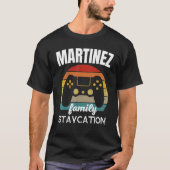 Videospiel-Urlaub der Familie Martinez T-Shirt (Vorderseite)