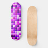 Videospielpixel rosa Quadrat Muster Skateboard (Vorderseite)