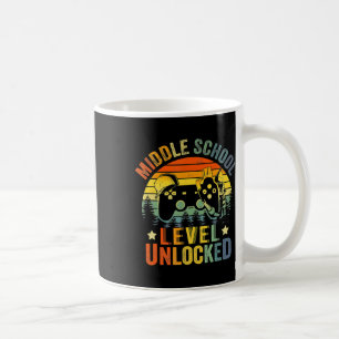 Videospielstufe Ungesperrte Mittelschule zurück zu Kaffeetasse
