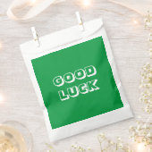 Viel Glück-grün-weiß-moderne Typografie Geschenktütchen (Ausgeschnitten)