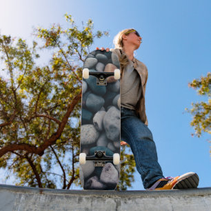 viel schöner Stein Skateboard