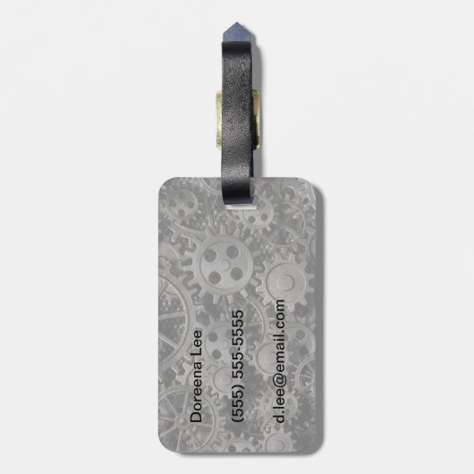 Viele alten rostigen Metallgänge oder Gepäckanhänger (Rückseite vertikal)