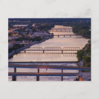 Viele Brücken liegen am Grand River und bieten ein