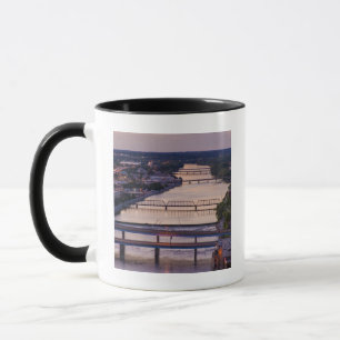 Viele Brücken überspannen den Grand River, Sonnenu Tasse