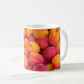 Viele frische Pfirsiche Kaffeetasse (VorderseiteRechts)