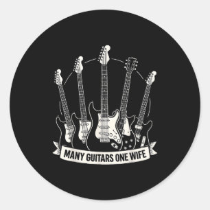 Viele Gitarren Eine Ehefrau Lustiger Musiker Gitar Runder Aufkleber