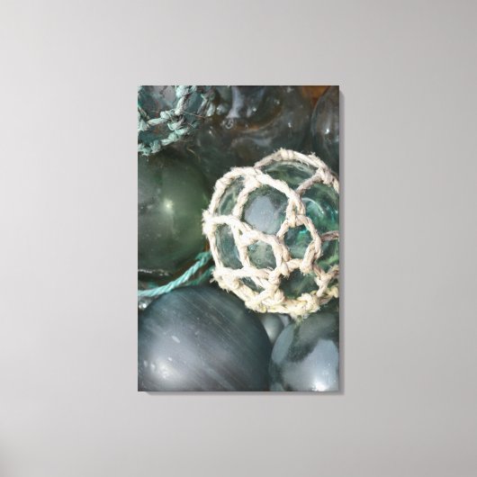 Viele Glasfischerei schwimmt, Alaska Leinwanddruck (Vorderseite)