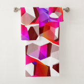 Viele Hexagons mit dunkelrotem Hintergrund Badhandtuch Set (Insitu)