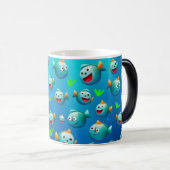 Viele lächelnde Fische Verwandlungstasse (VorderseiteRechts)