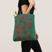 Viele Ladybugs Lucky Pattern Green Tasche (Von Nahem)
