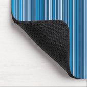 Viele mehrfarbige Streifen in blau Mousepad (Ecke)