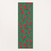 Viele Red Ladybugs Lucky Pattern Green Yogamatte (Vorderseite)