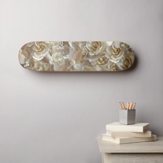 Viele schöne Blätter der Rose Skateboard (Wandkunst (Horz))