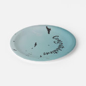 Viele Vögel und ein Kontrastmittel & Ihr Text Pappteller (Schrägansicht)