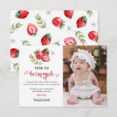 Vielen Dank, 'Berry Much' Strawberry Birthday Foto Dankeskarte (Vorne/Hinten)