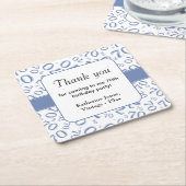 Vielen Dank: Blau/Weiß 70. Random Number Pattern Rechteckiger Pappuntersetzer (angewinkelt)