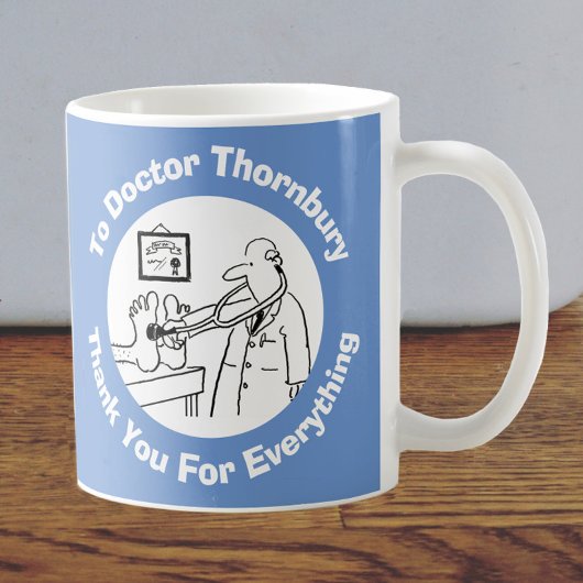 Vielen Dank Doktor mit Name & Nachricht. Kaffeetasse