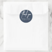 Vielen Dank, Dusty Navy Blue Minimalistisch Weddin Runder Aufkleber (Tasche)