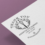 Vielen Dank für Ihr Business Pink Bäckerei Whisky  Gummistempel<br><div class="desc">Einfache,  saubere und minimale Bäckerei dank der Briefmarke der Bäckerei Gummi mit einem Bäcker mit Kränzrahmen. Vielen Dank wird um den Aufkleber herum angezeigt. Ein schlichter und stilvoller Aufkleber für Zuhause-Bäcker,  Bäckerei,  Unternehmer-Bäcker,  Koch,  Catering und vieles mehr. Alle Kunstwerke und Logos in unserer Briefmarke sind handgezeichnet Originalkunstwerke von Moodthology.</div>