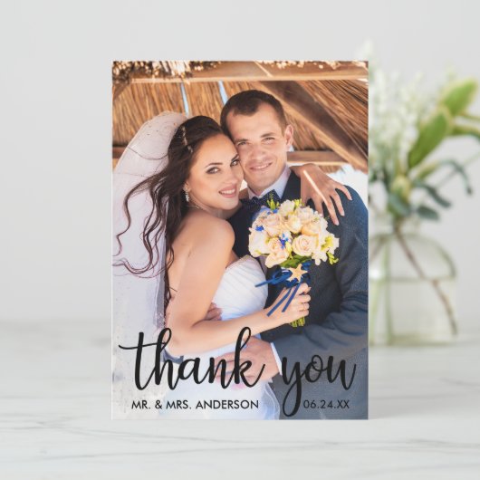 Vielen Dank für Ihr Hochzeitsskript Foto Modernes Dankeskarte (Stehend Vorderseite)