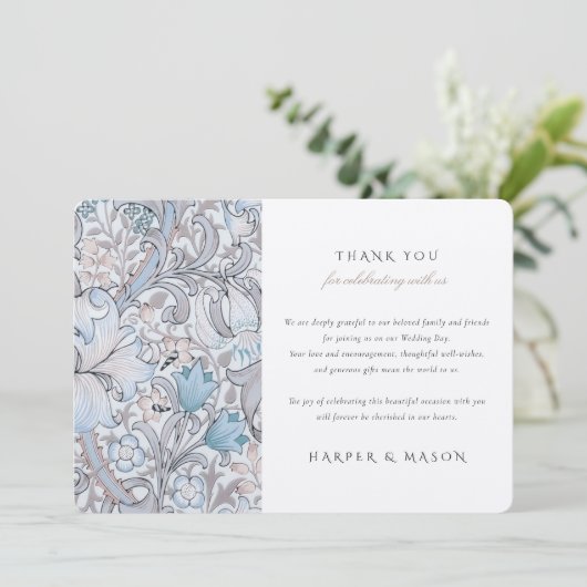 Vielen Dank, Golden Lily Classic Pastel Morris Einladung (Stehend Vorderseite)