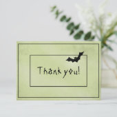 Vielen Dank Halloween Black Bat Green Grunge Textu Dankeskarte (Stehend Vorderseite)