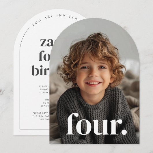 Vier Arched Foto 4. Geburtstag Einladung (Vorne/Hinten)