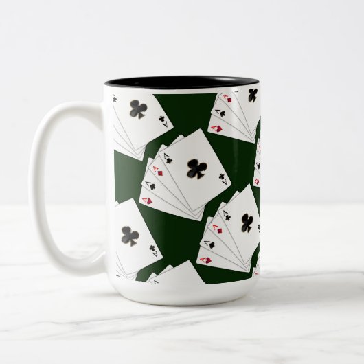 Vier Asse Spielkarten Zweifarbige Tasse (Links)