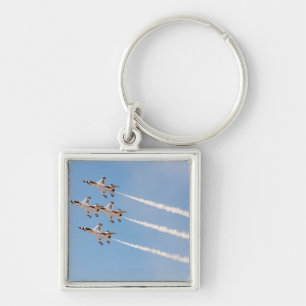 Vier F-16 Thunderbirds fliegen in enger Formation Schlüsselanhänger