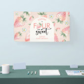 Vier jemals süße Erdbeeren-Kindergeburtstag Banner (Messe)